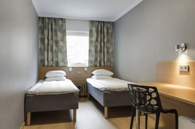 Tek Büyük veya İki Ayrı Yataklı Oda, Ortak Banyo (Bed linen included)