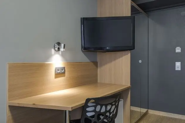 Tek Büyük veya İki Ayrı Yataklı Oda, Ortak Banyo (Bed linen included)
