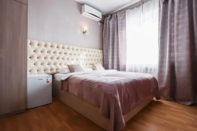 Standard Tek Büyük Yataklı Oda