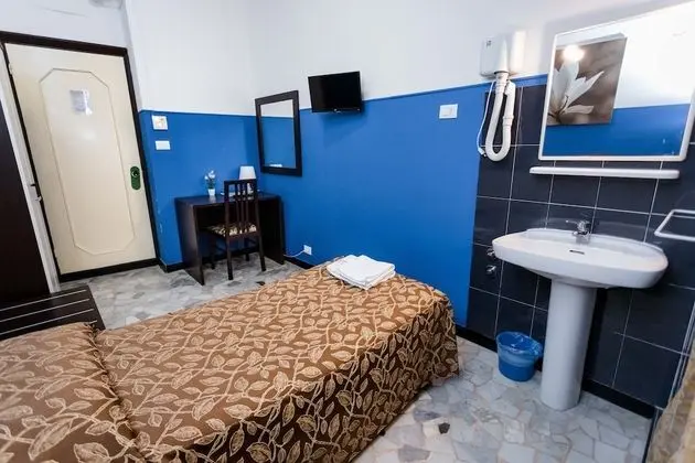 Tek Kişilik Oda (Private External Bathroom)