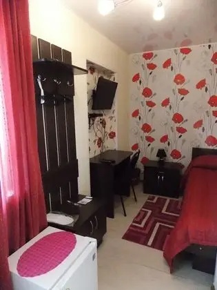 Tek Büyük Yataklı Oda, Ortak Banyo