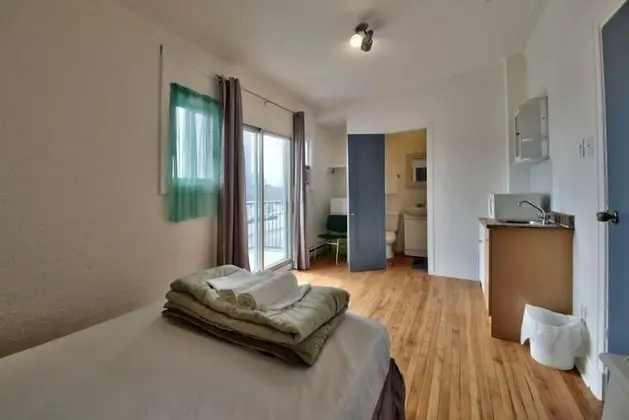 Comfort Tek Büyük Yataklı Oda