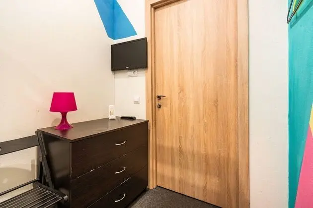 Economy İki Ayrı Yataklı Oda, Ortak Banyo