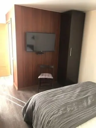 Luxury Tek Büyük Yataklı Oda