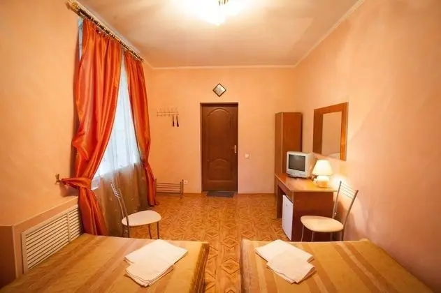Economy İki Ayrı Yataklı Oda, Ortak Banyo