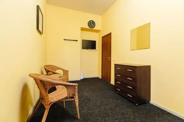 Tek Büyük Yataklı Oda, Ortak Banyo