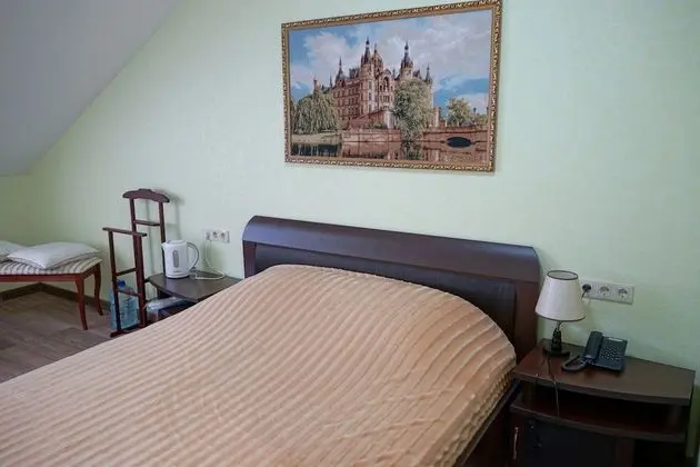 Standard Tek Büyük Yataklı Oda