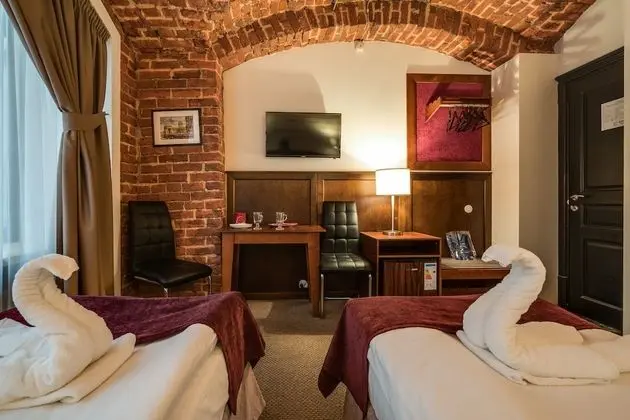 Comfort Tek Büyük veya İki Ayrı Yataklı Oda