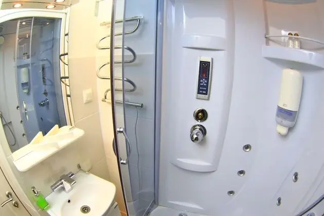 Economy Tek Büyük Yataklı Oda, 1 Çift Kişilik Yatak, Zemin Kat