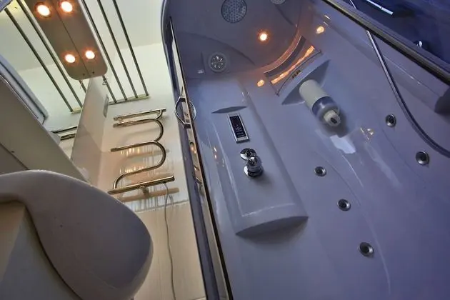 Economy Tek Büyük Yataklı Oda, 1 Çift Kişilik Yatak, Zemin Kat