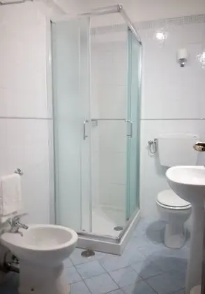 Tek Büyük Yataklı Oda, Deniz Manzaralı