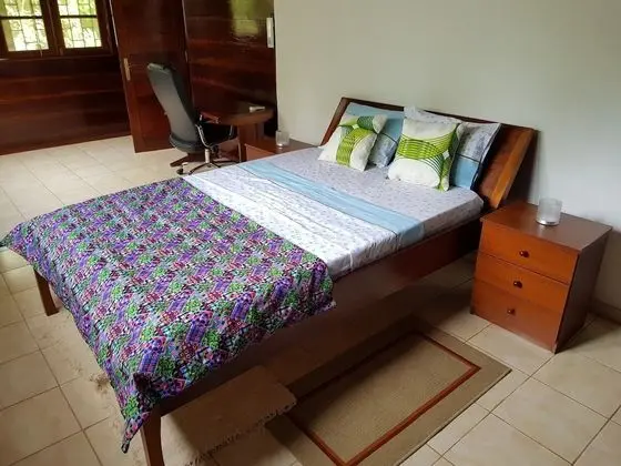 Tek Büyük Yataklı Oda