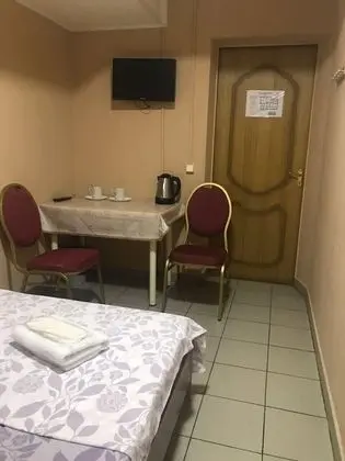 Standard Tek Büyük Yataklı Oda