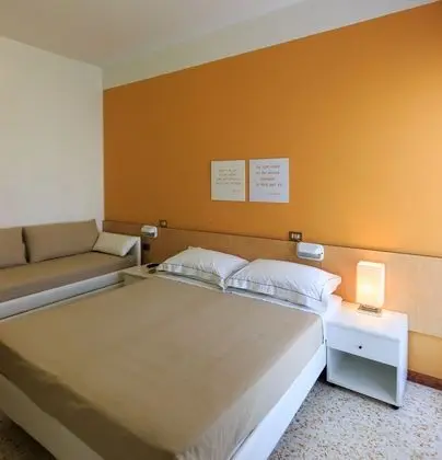 Standard Üç Kişilik Oda