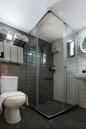 Standard Dört Kişilik Oda