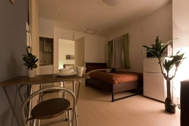 Süit (Room, 101)