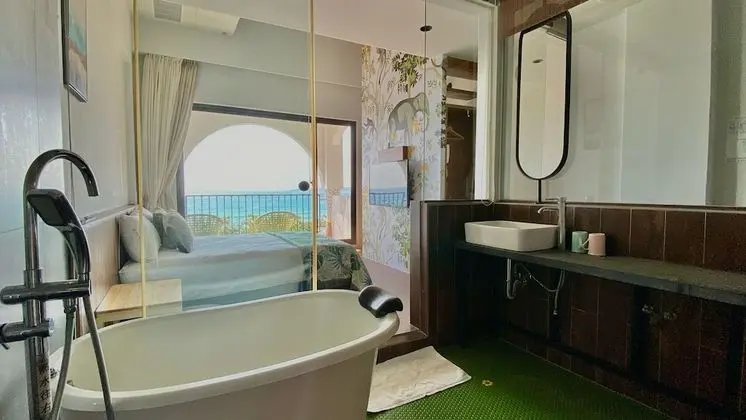 Deluxe Tek Büyük Yataklı Oda, Okyanus Manzaralı