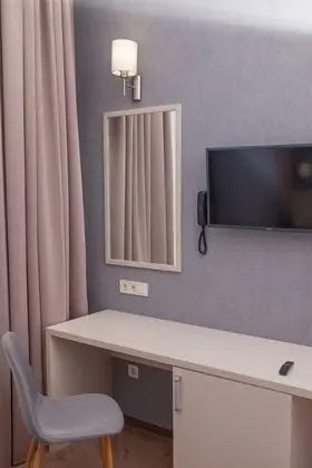 Standard Tek Büyük Yataklı Oda