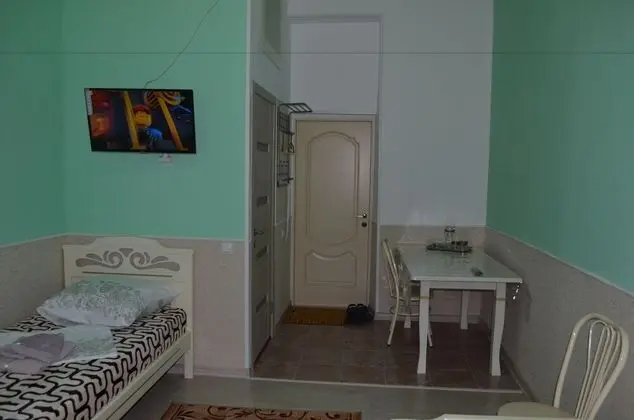 Basic Üç Kişilik Oda, Şehir Manzaralı