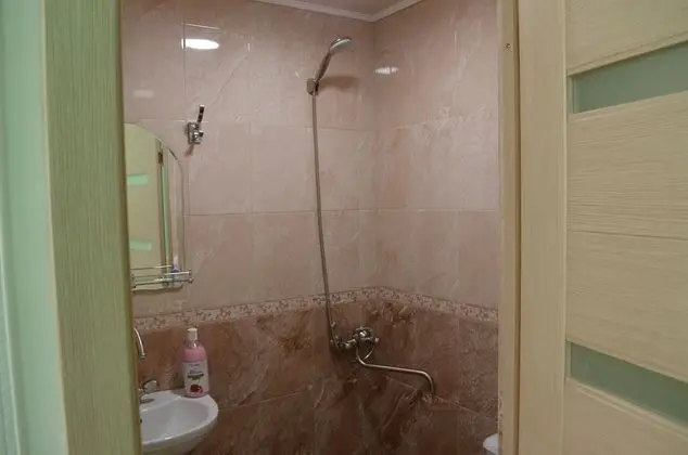Basic Üç Kişilik Oda, Şehir Manzaralı
