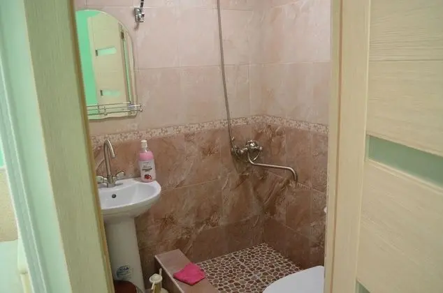 Basic Üç Kişilik Oda, Şehir Manzaralı