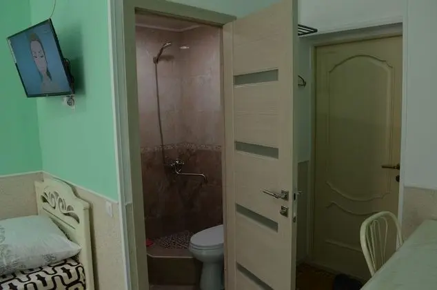 Basic Üç Kişilik Oda, Şehir Manzaralı