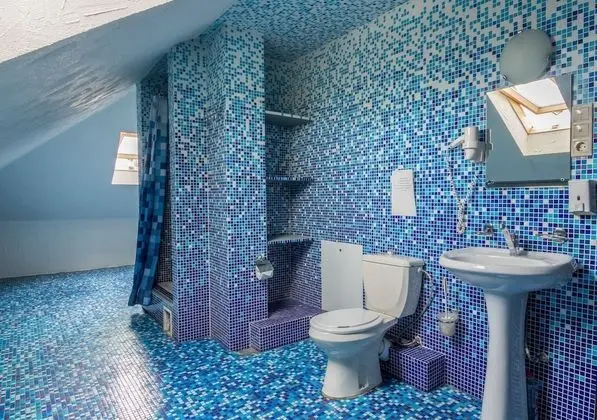 Family Oda, Ortak Banyo