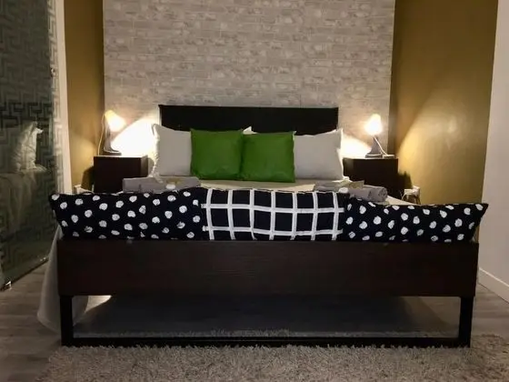 Classic Tek Büyük Yataklı Oda, Banyolu/Duşlu