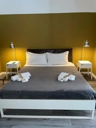 Deluxe Tek Büyük Yataklı Oda, Banyolu/Duşlu (Balcony)