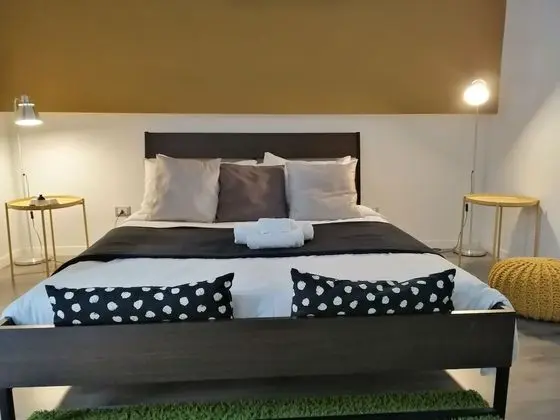 Deluxe Üç Kişilik Oda, Banyolu/Duşlu