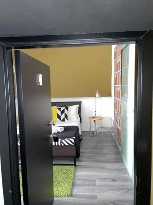 Deluxe Üç Kişilik Oda, Banyolu/Duşlu