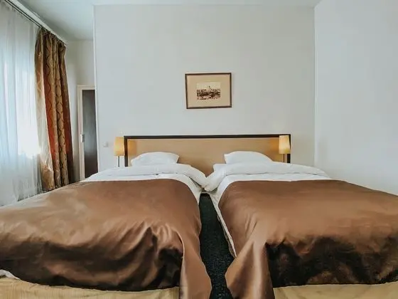 Comfort Tek Büyük veya İki Ayrı Yataklı Oda