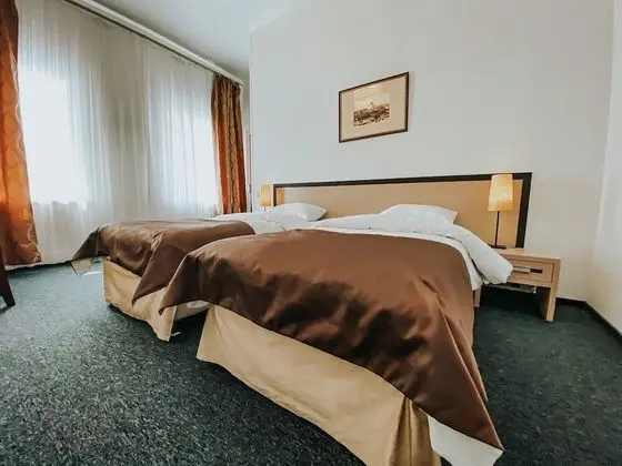 Comfort Tek Büyük veya İki Ayrı Yataklı Oda