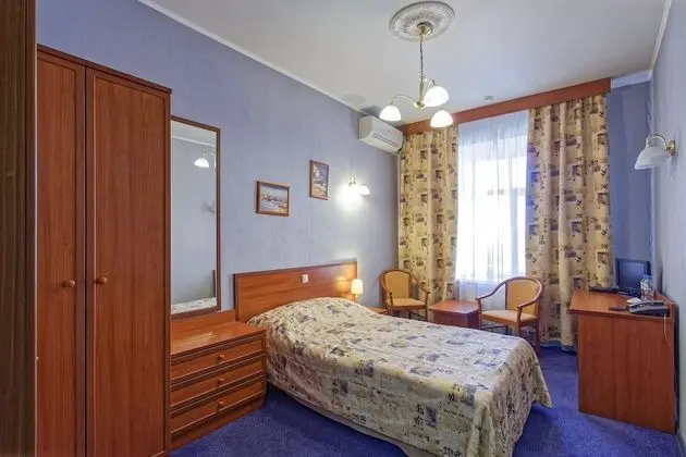 Standard Oda, 1 Tek Kişilik Yatak, Sigara İçilmez, Şehir Manzaralı