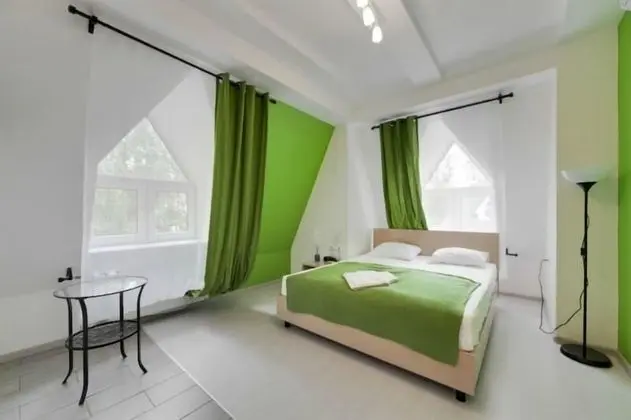 Comfort Tek Büyük Yataklı Oda