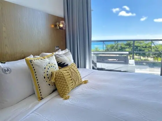Deluxe Tek Büyük Yataklı Oda, Balkon, Deniz Manzaralı
