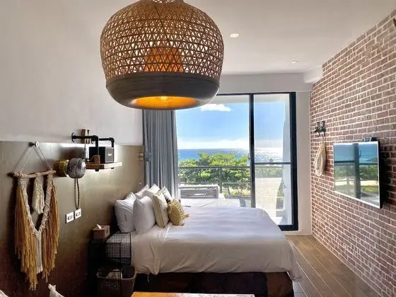 Deluxe Tek Büyük Yataklı Oda, Balkon, Deniz Manzaralı