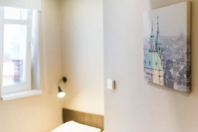 Basic Tek Büyük Yataklı Oda