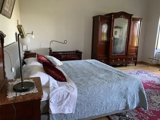 Junior Tek Büyük Yataklı Oda