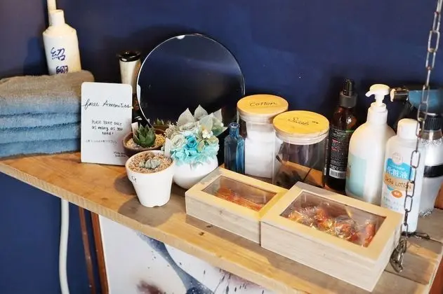 Economy Tek Büyük Yataklı Oda, Karma Ranzalı Oda (1 Double Bed)