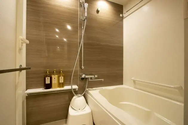 Moderate 4Bed