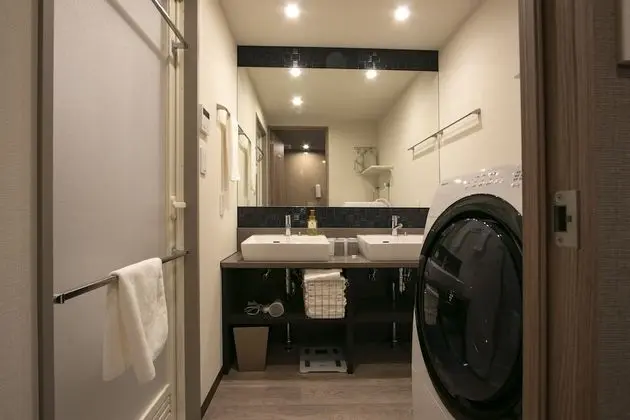 Superior 5Bed
