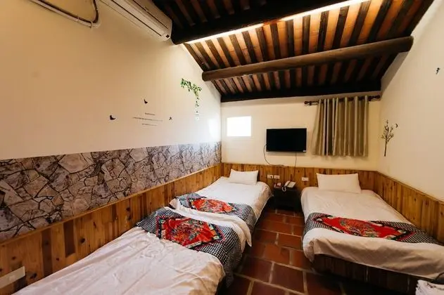 Dört Kişilik Oda (203)