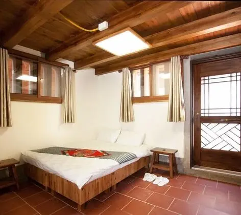 Dört Kişilik Oda (405/408)