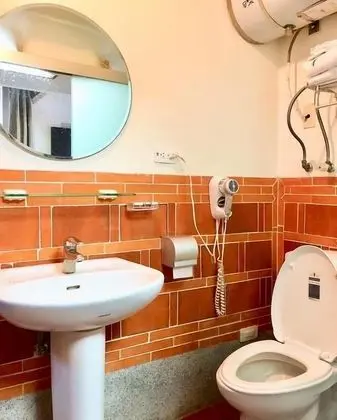 Dört Kişilik Oda (405/408)