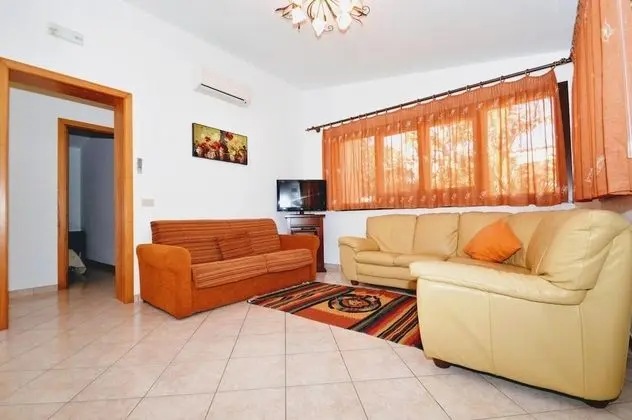 Villa, Sigara İçilebilir