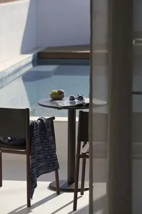 Element Suite Private Pool