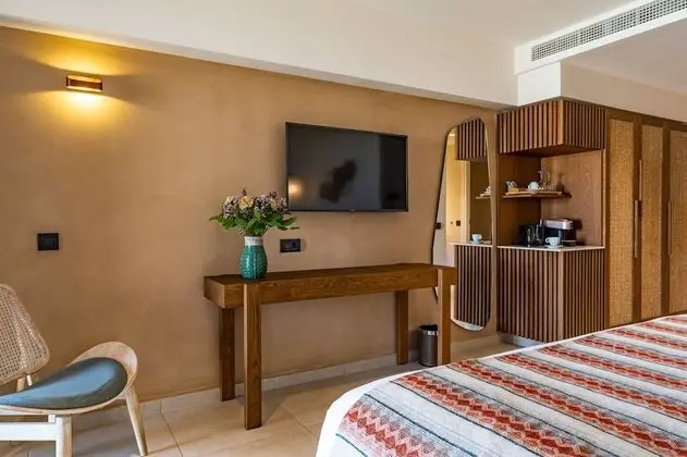 Deluxe Junior Suite