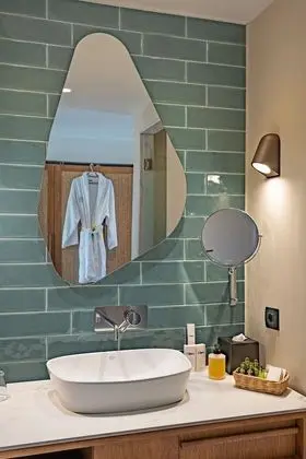 Deluxe Junior Suite