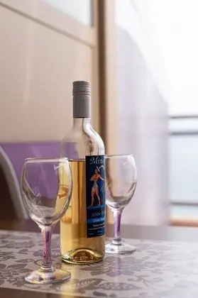 Tek Büyük veya İki Ayrı Yataklı Oda, Dağ Manzaralı